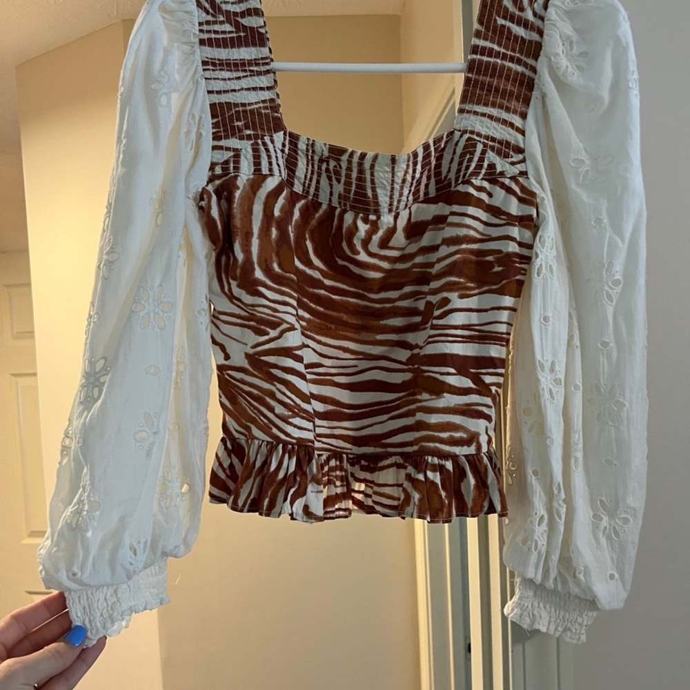 Love the Label Women's Top